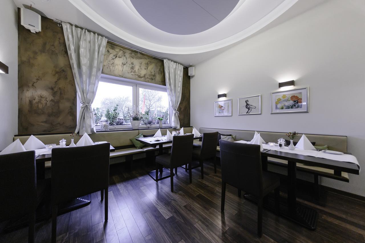 Haus Fabry Hotel Hilden Ngoại thất bức ảnh