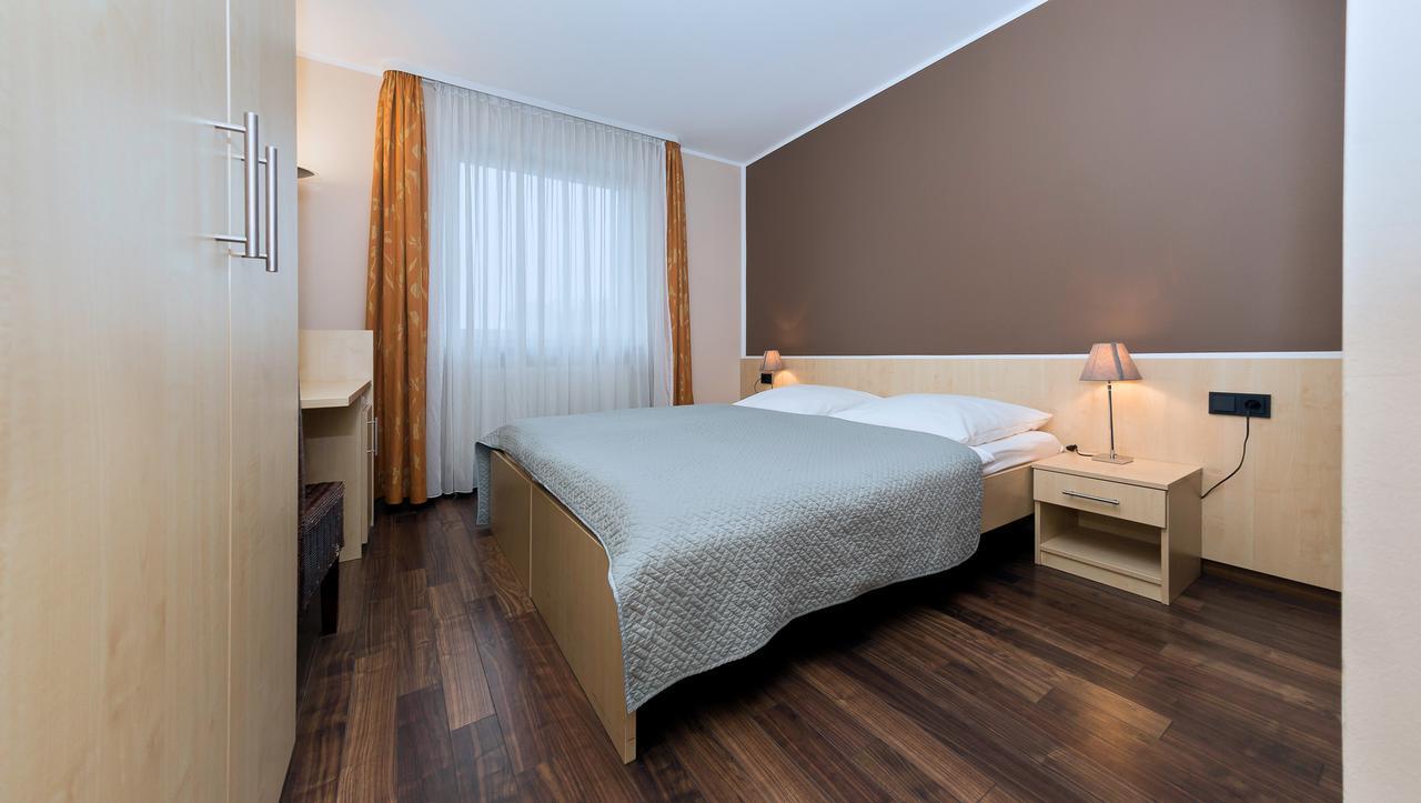 Haus Fabry Hotel Hilden Ngoại thất bức ảnh
